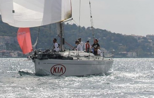 IRC-3 BAU Bosphorus Cup Şampiyonu KIA Yelken Takımımız